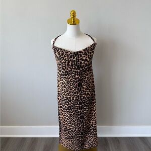 Pretty little Thing Leopard Print Corset like midi Dress